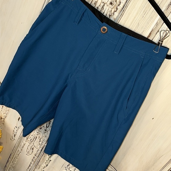 Men’s Volcom Teal Active Wear Shorts Size 28 Camping Outdoors Climbing Hiking - Picture 3 of 12